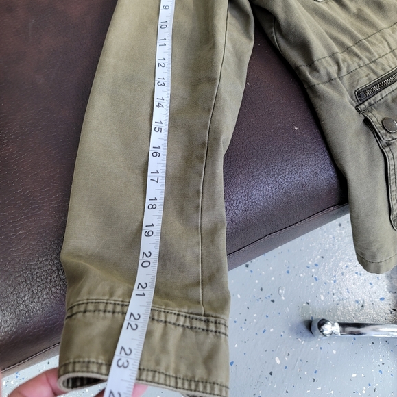 Levi's jacket size L Green military color - Picture 13 of 14